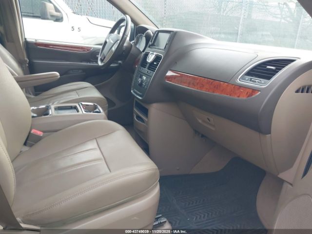 2015 CHRYSLER TOWN & COUNTRY 2C4RC1BG8FR739372 Photo 4