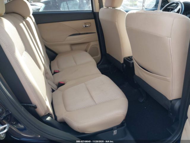 2016 MITSUBISHI OUTLANDER JA4AZ3A34GZ017890 Photo 7