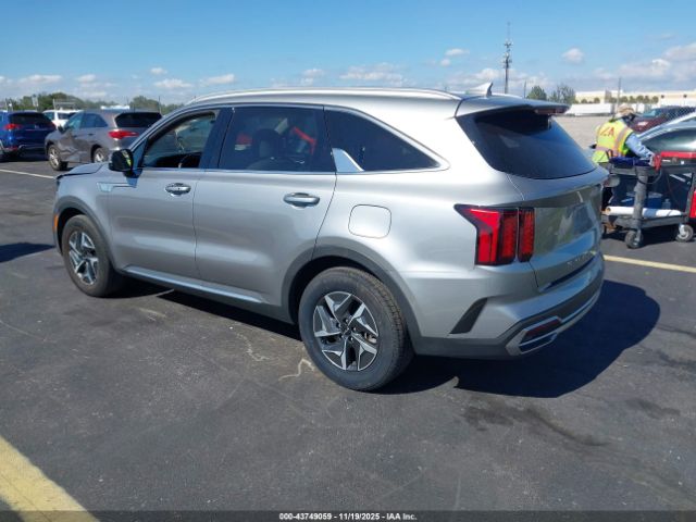 2022 KIA SORENTO HYBRID KNDRH4LG8N5096986 Photo 2