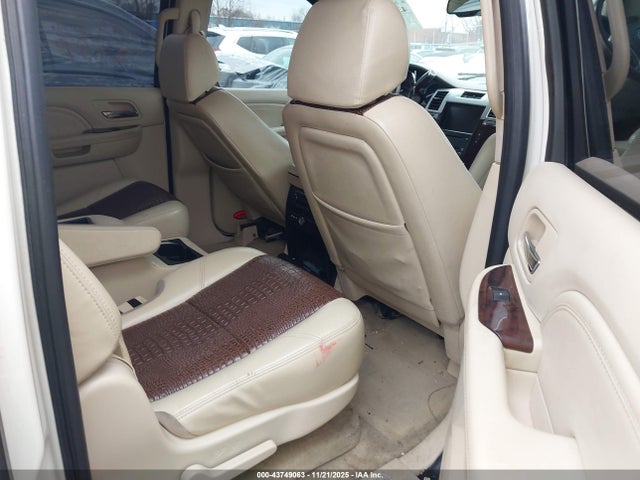 2008 CADILLAC ESCALADE ESV 1GYFK66828R267243 Photo 7