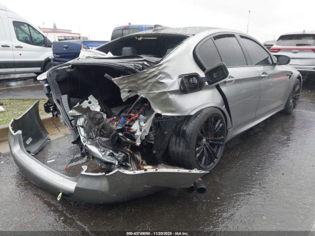2021 BMW M5 WBS83CH07MCF95932 Photo 3