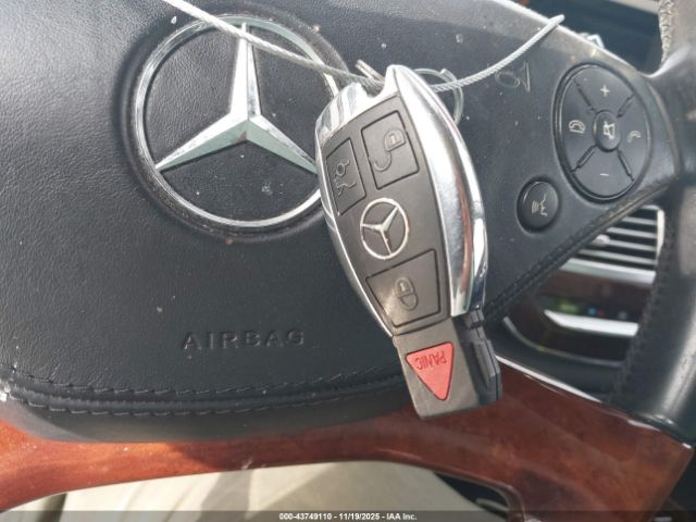 2012 MERCEDES-BENZ S 550 WDDNG7DB1CA432705 Photo 10