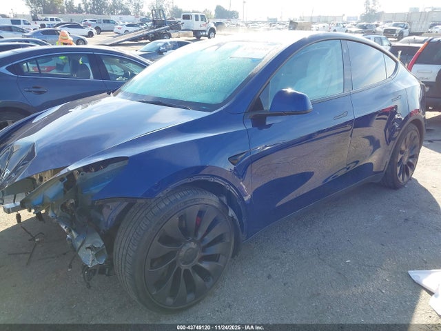 2022 TESLA MODEL Y 7SAYGDEF4NF399946 Photo 1