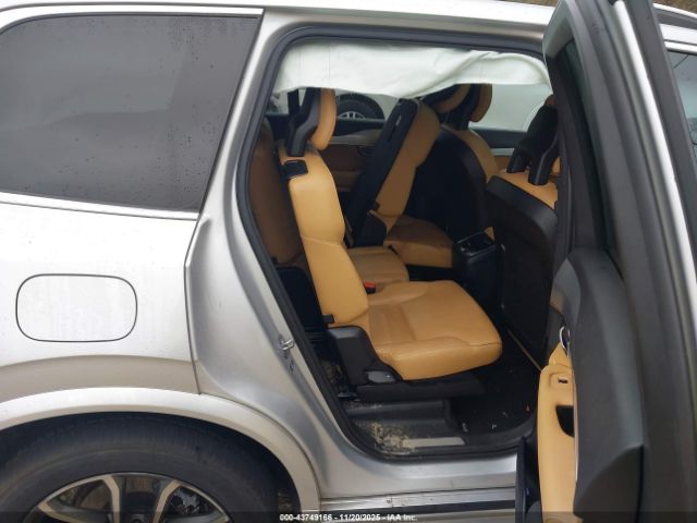 2017 VOLVO XC90 YV4A22PK6H1153695 Photo 7
