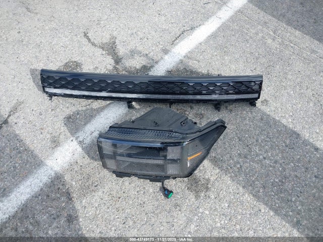5NMP5DGLXSH118096 Hyundai Santa Fe Calligraphy