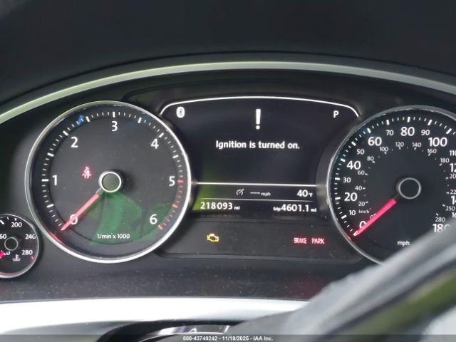 2011 VOLKSWAGEN TOUAREG WVGFK9BPXBD005944 Photo 6