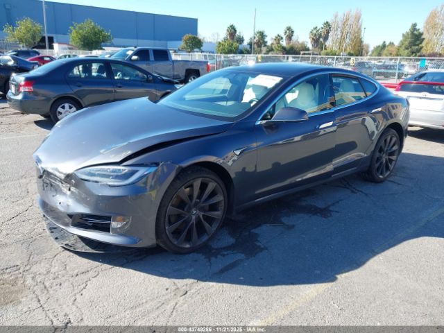 2019 TESLA MODEL S 5YJSA1E25KF306895 Photo 1