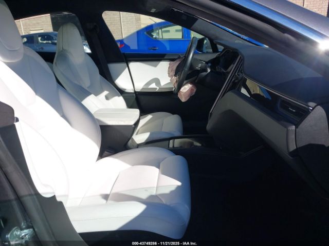 2019 TESLA MODEL S 5YJSA1E25KF306895 Photo 4