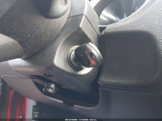 43749299 :رقم المزاد ، 1ZVBP8AN5A5170627 vin ، 2010 Ford Mustang V6/v6 Premium مزاد بيع