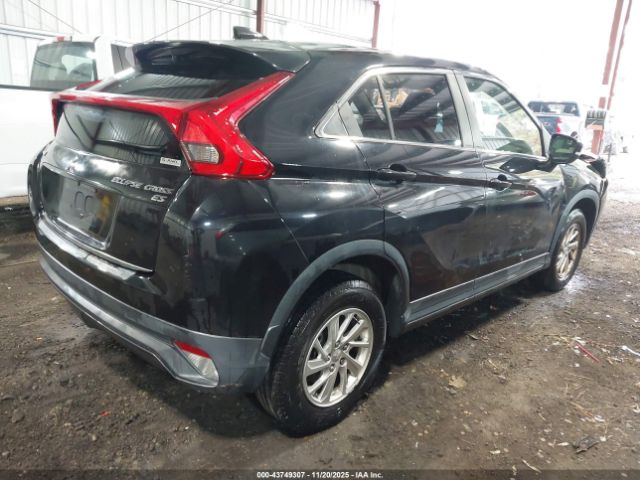 2018 MITSUBISHI ECLIPSE CROSS JA4AT3AA3JZ042237 Photo 3