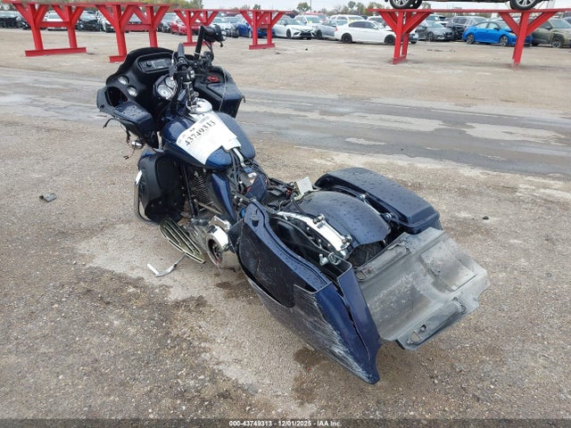 2013 HARLEY-DAVIDSON FLTRX 1HD1KHM1XDB663309 Photo 2