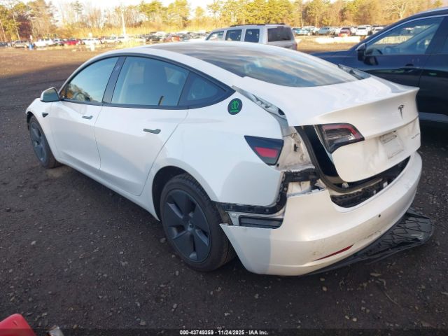 2022 TESLA MODEL 3 5YJ3E1EB1NF326901 Photo 2