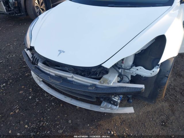 2022 TESLA MODEL 3 5YJ3E1EB1NF326901 Photo 5