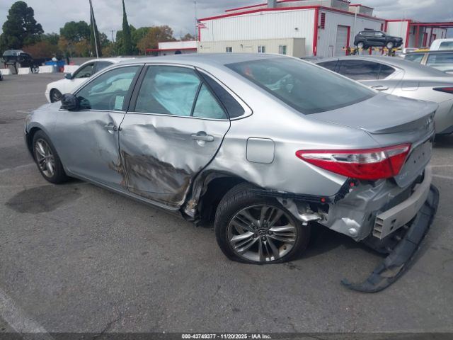 2015 TOYOTA CAMRY 4T1BF1FK1FU973049 Photo 2
