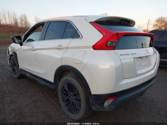 2020 MITSUBISHI ECLIPSE CROSS JA4AT4AA9LZ014323 Photo 2