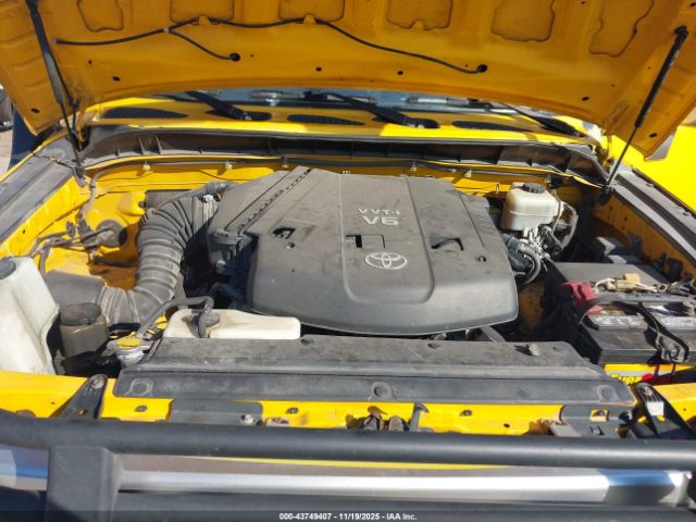 2007 TOYOTA FJ CRUISER JTEBU11F270089789 Photo 9