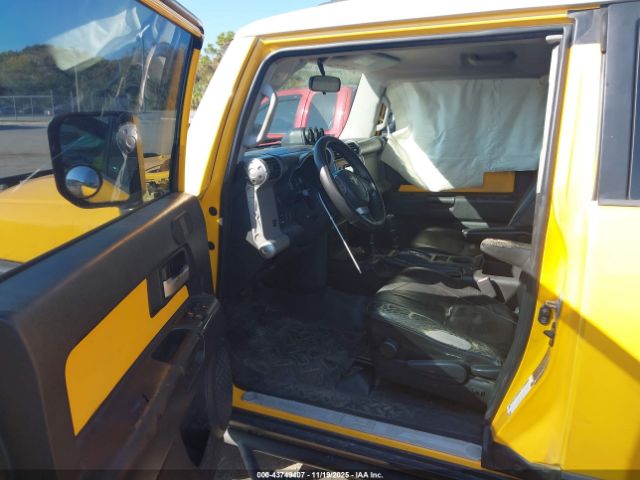 2007 TOYOTA FJ CRUISER JTEBU11F270089789 Photo 4