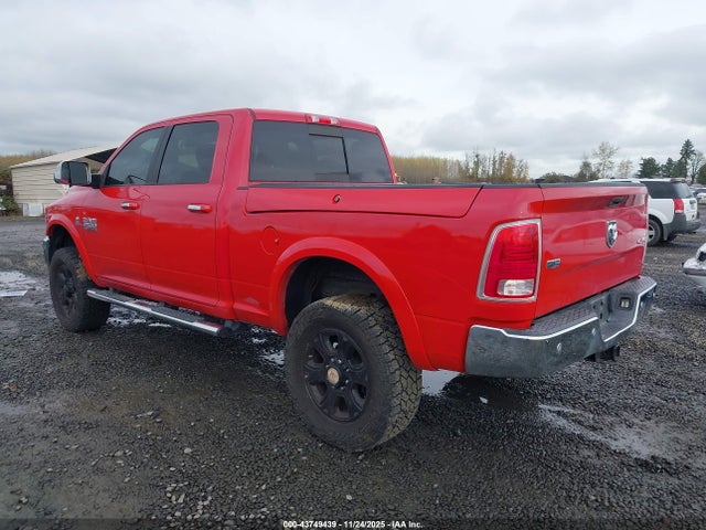 3C6UR5FL4HG667996 RAM 2500 Laramie 4x4 6&#039;4 Box