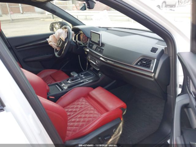 2019 AUDI SQ5 WA1C4AFY9K2005199 Photo 4