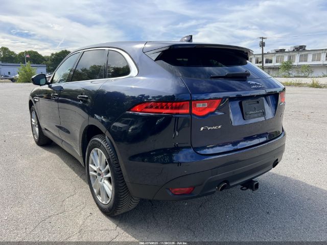 2019 JAGUAR F-PACE SADCK2FX1KA358328 Photo 2