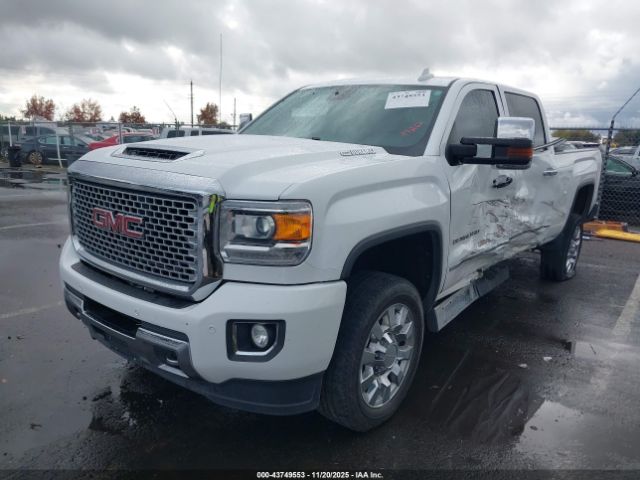 2017 GMC SIERRA 2500HD 1GT12UEY4HF202904 Photo 1