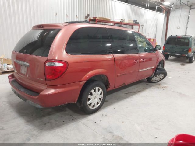 2005 CHRYSLER TOWN & COUNTRY 2C4GP54L65R103271 Photo 3