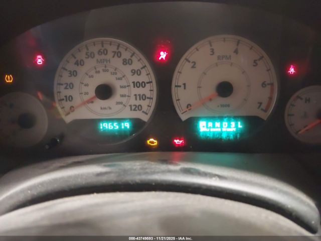 2005 CHRYSLER TOWN & COUNTRY 2C4GP54L65R103271 Photo 6