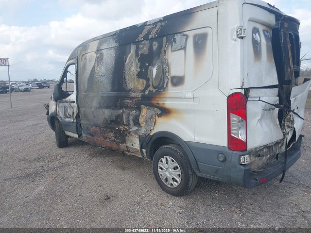 Ford Transit-250 2015 1FTNR2CMXFKA03040 Image 3