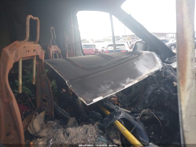 Ford Transit-250 2015 1FTNR2CMXFKA03040 Image 5