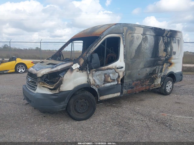 Ford Transit-250 2015 1FTNR2CMXFKA03040 Image 6