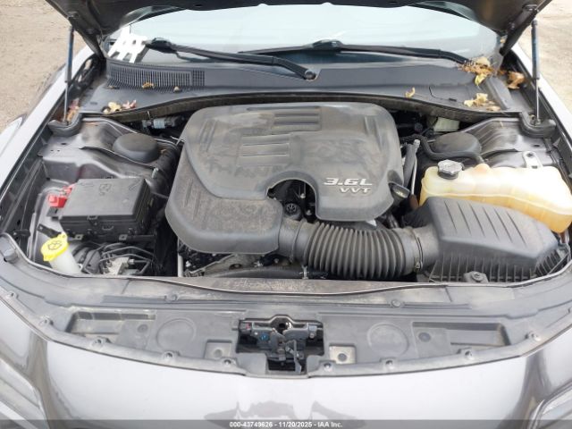 2021 CHRYSLER 300 2C3CCABG3MH528979 Photo 9