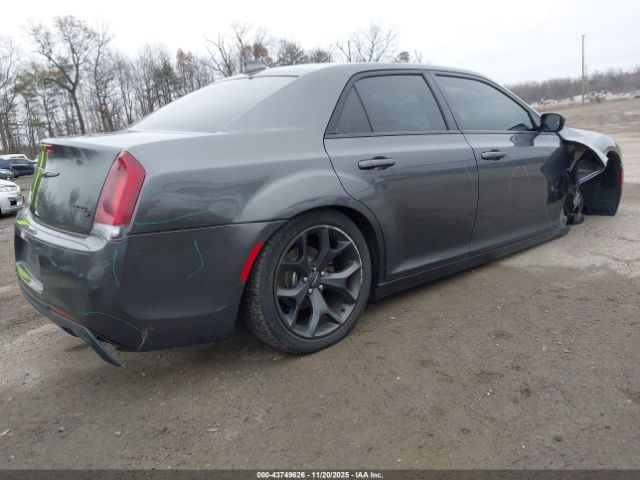 2021 CHRYSLER 300 2C3CCABG3MH528979 Photo 3