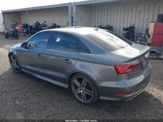 2016 AUDI A3 WAUA7GFF3G1104472 Photo 2