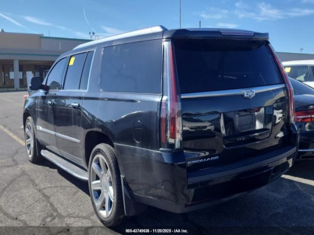 2019 CADILLAC ESCALADE ESV 1GYS4HKJ0KR162639 Photo 2