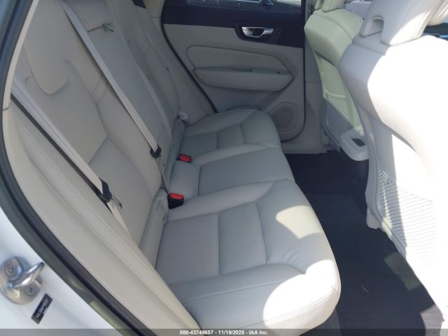 2023 VOLVO XC60 YV4L12DN4P1194397 Photo 7