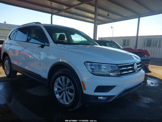 2018 VOLKSWAGEN TIGUAN 3VV0B7AXXJM016897