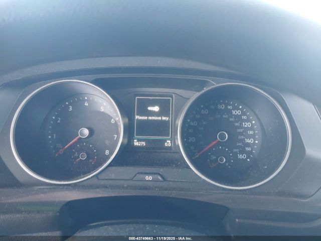 2018 VOLKSWAGEN TIGUAN 3VV0B7AXXJM016897 Photo 6