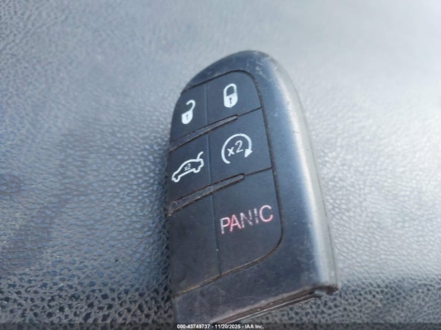 2C3CDXBG5HH511395 Dodge Charger Se Rwd
