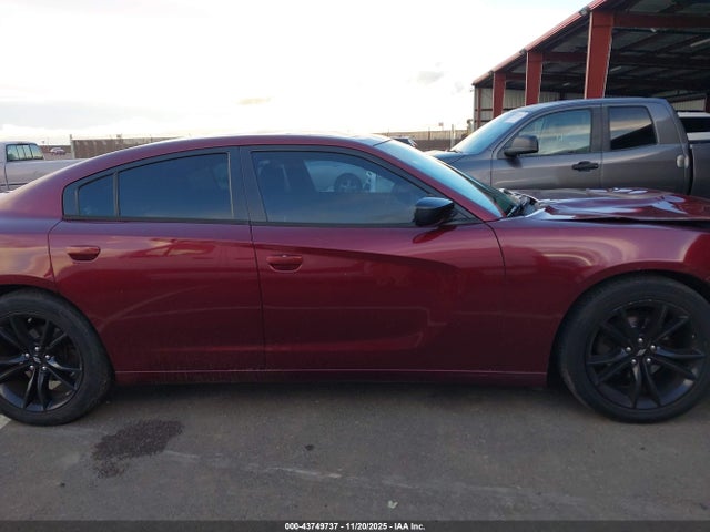 2C3CDXBG5HH511395 Dodge Charger Se Rwd