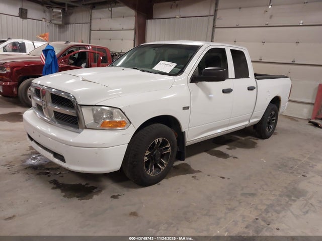 43749743 :رقم المزاد ، 1D7RB1GT5BS673841 vin ، 2011 Ram Ram 1500 St مزاد بيع