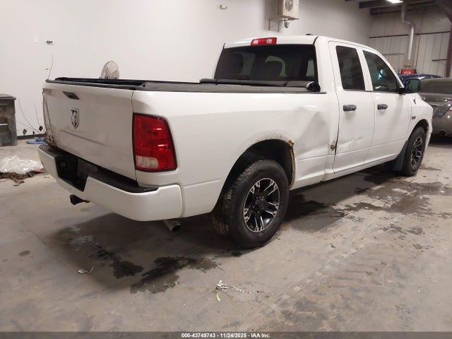 43749743 :رقم المزاد ، 1D7RB1GT5BS673841 vin ، 2011 Ram Ram 1500 St مزاد بيع