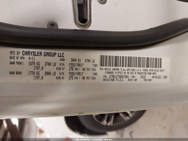 43749743 :رقم المزاد ، 1D7RB1GT5BS673841 vin ، 2011 Ram Ram 1500 St مزاد بيع
