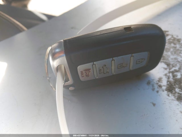 Продажа на аукционе авто 2013 Hyundai Elantra Limited, vin: 5NPDH4AE8DH226498, номер лота: 43749841