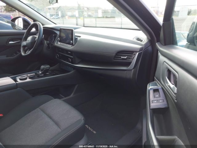 2025 NISSAN ROGUE 5N1BT3BB1SC776179 Photo 4