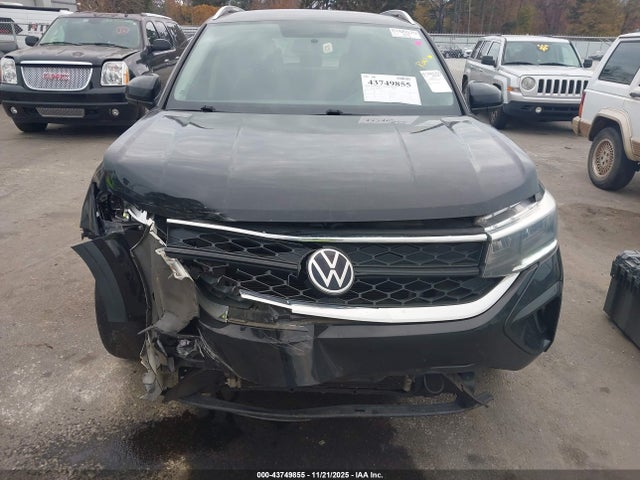 Aukcja sprzedaży 2022 Volkswagen Taos 1.5t Se, vin: 3VVRX7B22NM017625, numer aukcji: 43749855