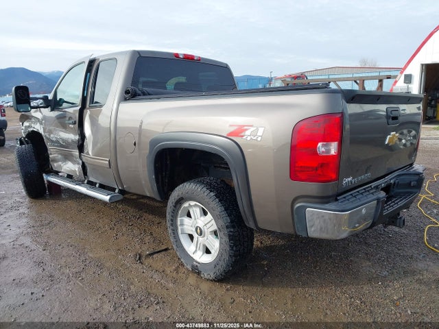 Продажа на аукционе авто 2013 Chevrolet Silverado 1500 Lt, vin: 1GCRKSE74DZ167496, номер лота: 43749883