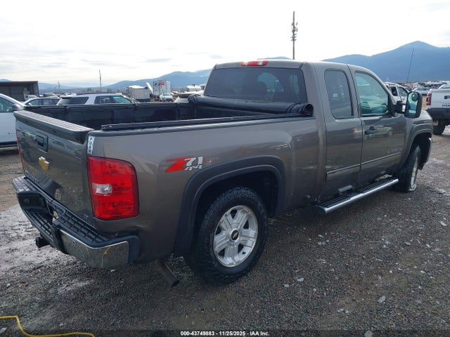 Продажа на аукционе авто 2013 Chevrolet Silverado 1500 Lt, vin: 1GCRKSE74DZ167496, номер лота: 43749883