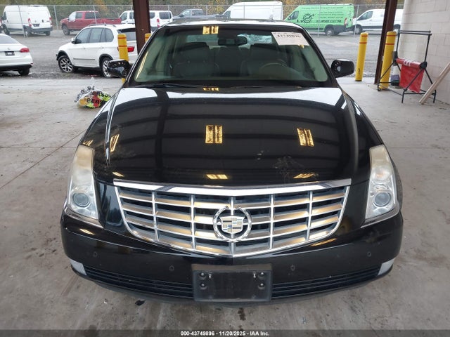 2007 Cadillac Dts Performance მანქანა იყიდება აუქციონზე, vin: 1G6KD57977U137831, აუქციონის ნომერი: 43749896