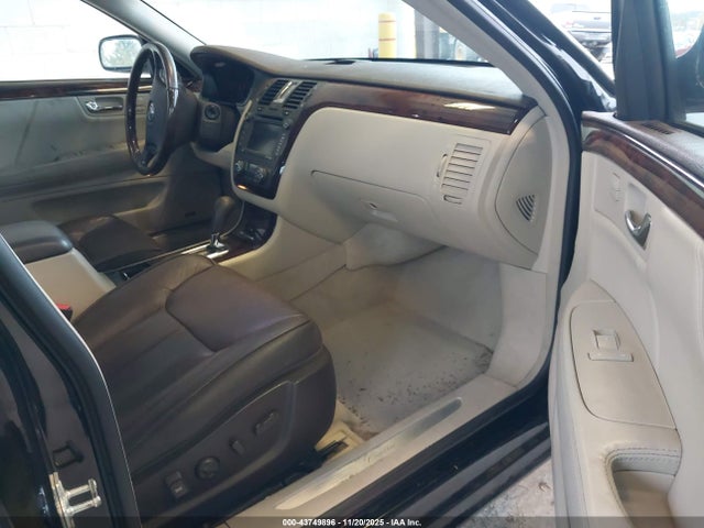 2007 CADILLAC DTS 1G6KD57977U137831 Photo 4
