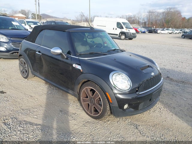 2010 MINI COOPER S WMWMS3C51ATY50740 Photo 0
